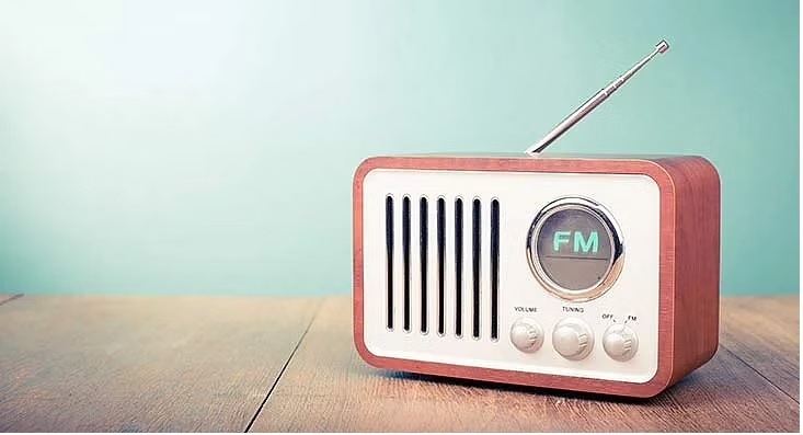 AM_and_FM_Radio_Market