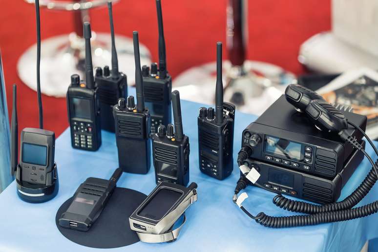 Broadcast_Communication_Equipment