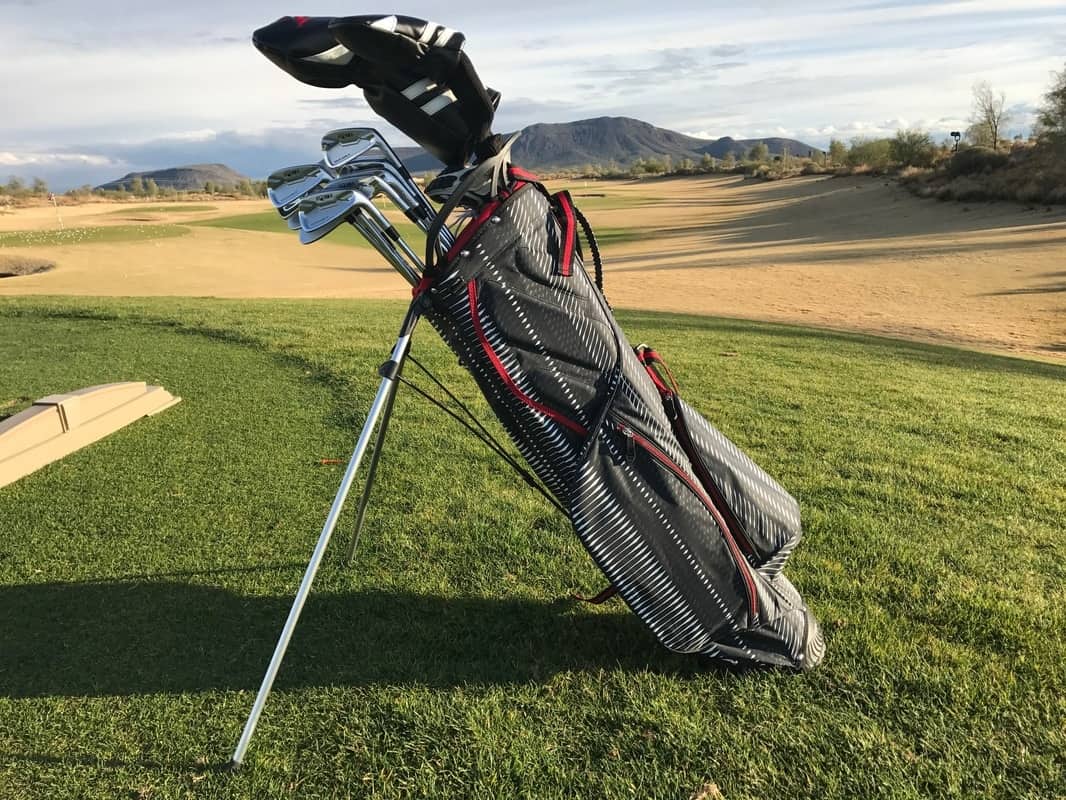 Golf_Bags_Market