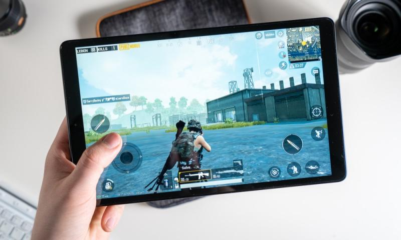 Online_Smartphone_and_Tablet_Games_Market