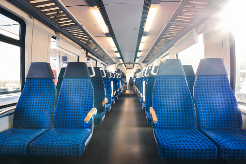 Train_Seat_Market